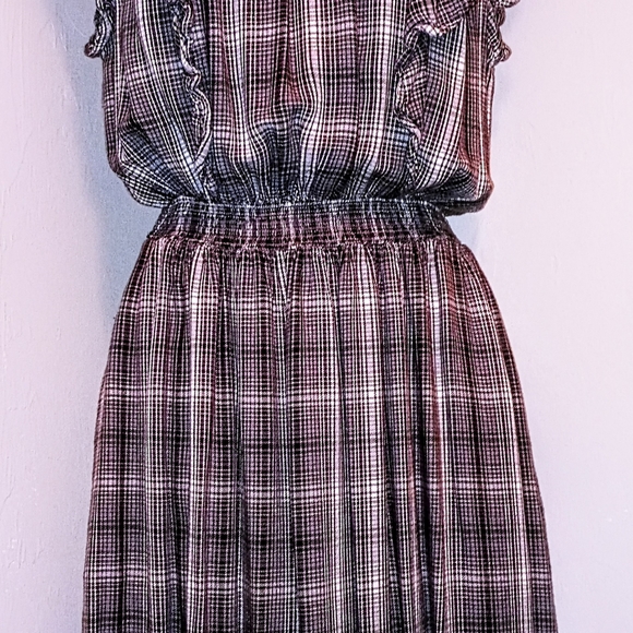 UNIVERSAL THREAD PLAID DRESS - Picture 3 of 10